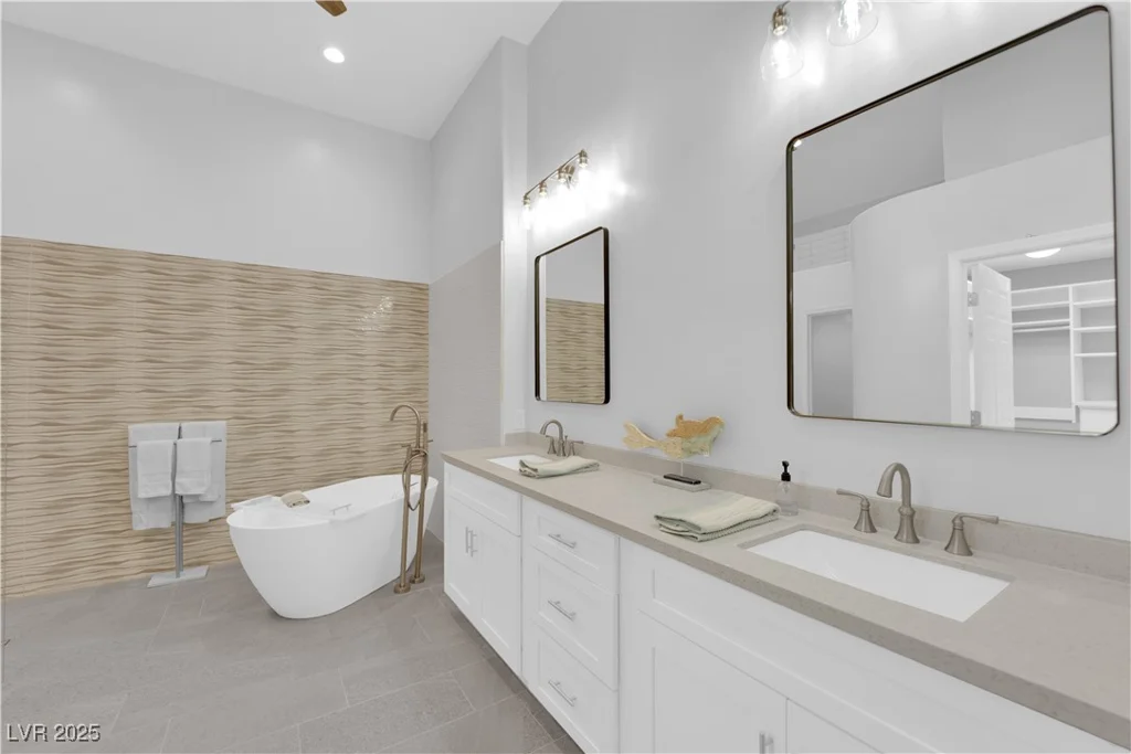 9609 Eagle Valley, Las Vegas, NV 89134