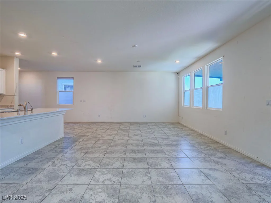 4219 Tarim, Las Vegas, NV 89147