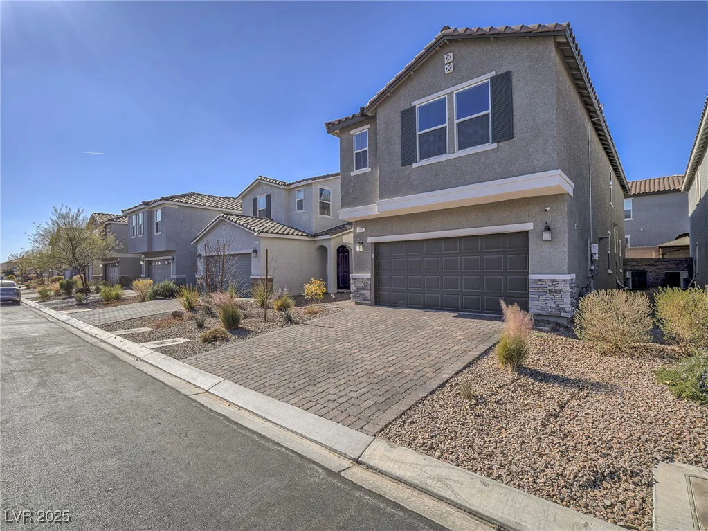 4219 Tarim, Las Vegas, NV 89147