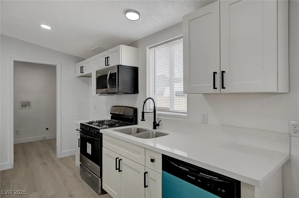 6110 Dodd, Las Vegas, NV 89122