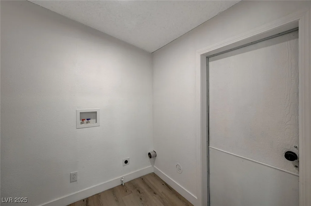 6110 Dodd, Las Vegas, NV 89122