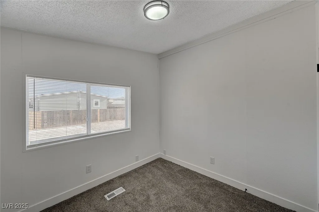 6110 Dodd, Las Vegas, NV 89122