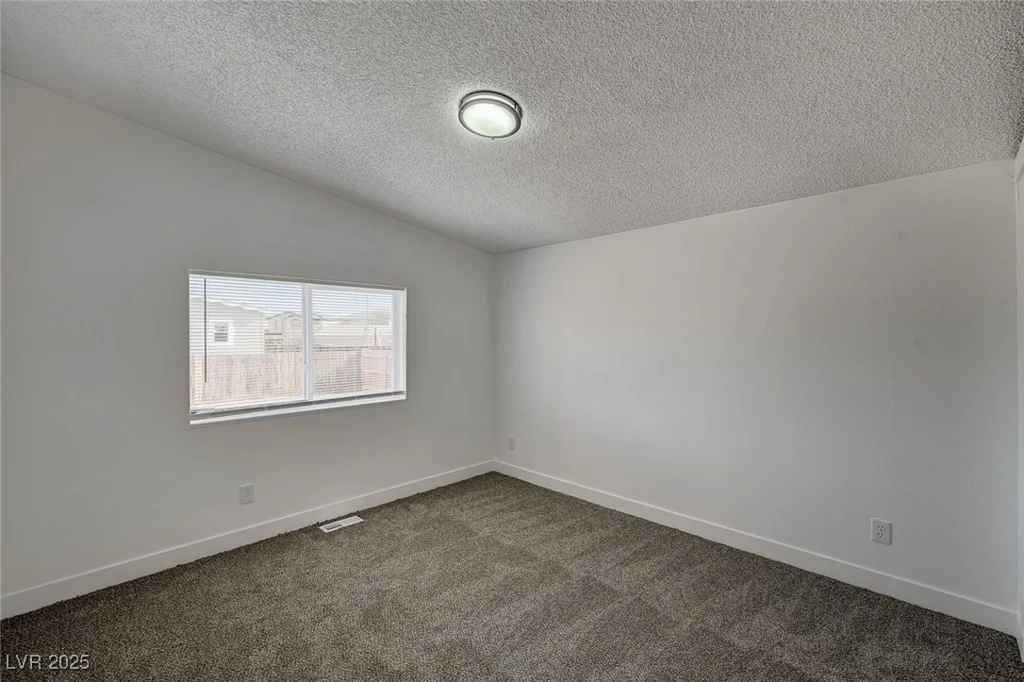 6110 Dodd, Las Vegas, NV 89122