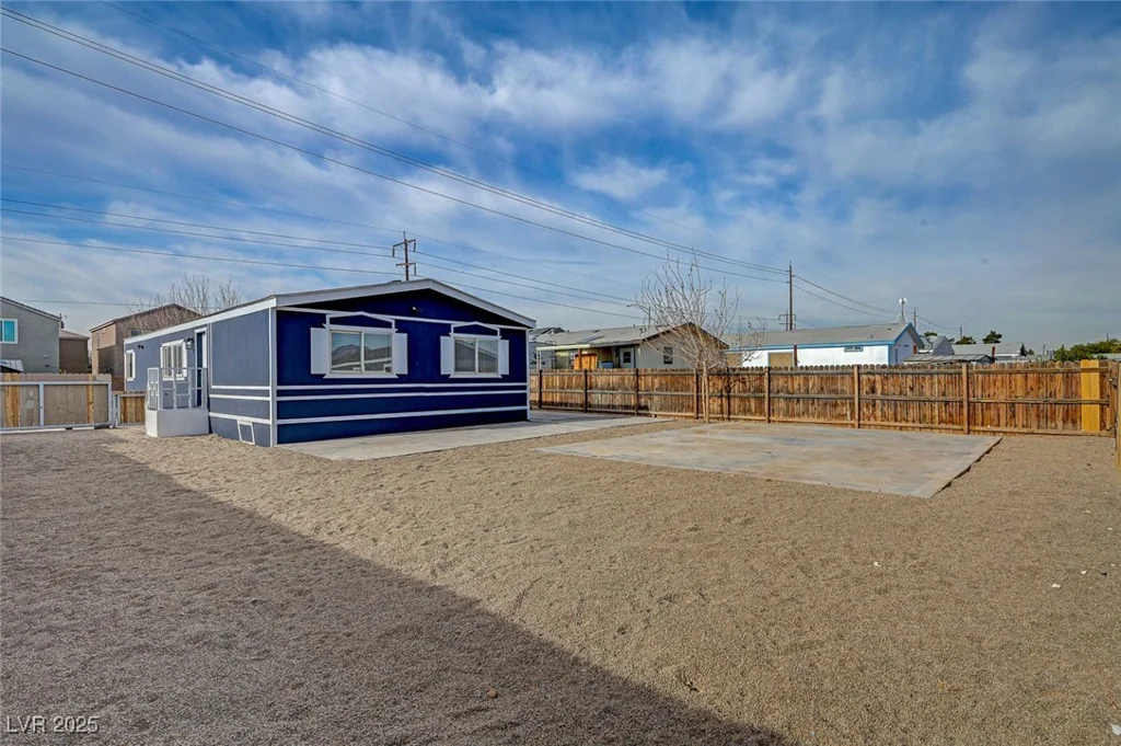6110 Dodd, Las Vegas, NV 89122
