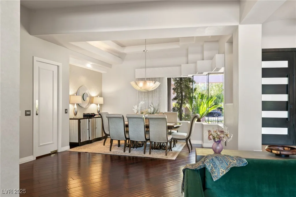 9113 Golden Eagle, Las Vegas, NV 89134