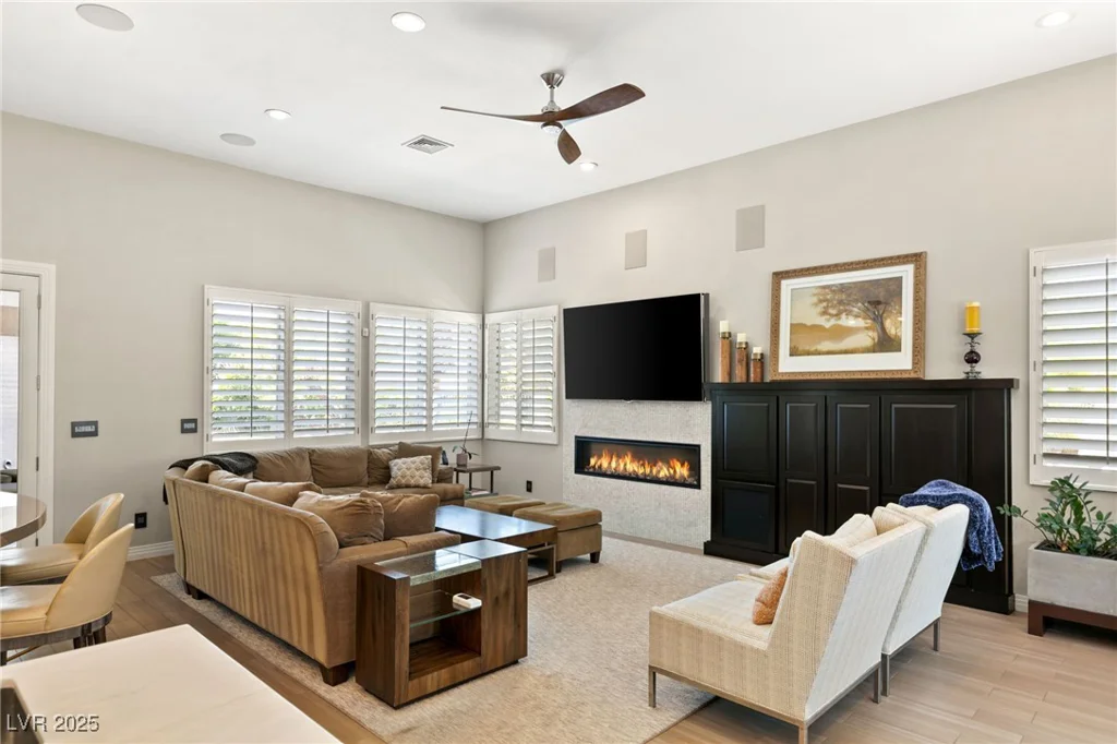9113 Golden Eagle, Las Vegas, NV 89134