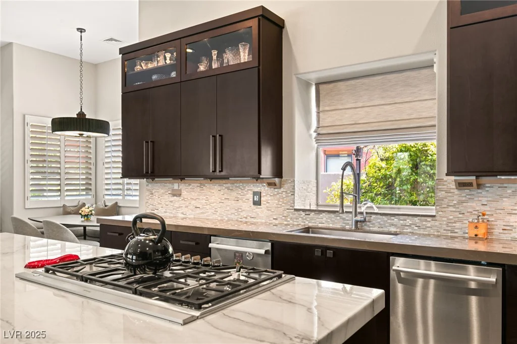 9113 Golden Eagle, Las Vegas, NV 89134