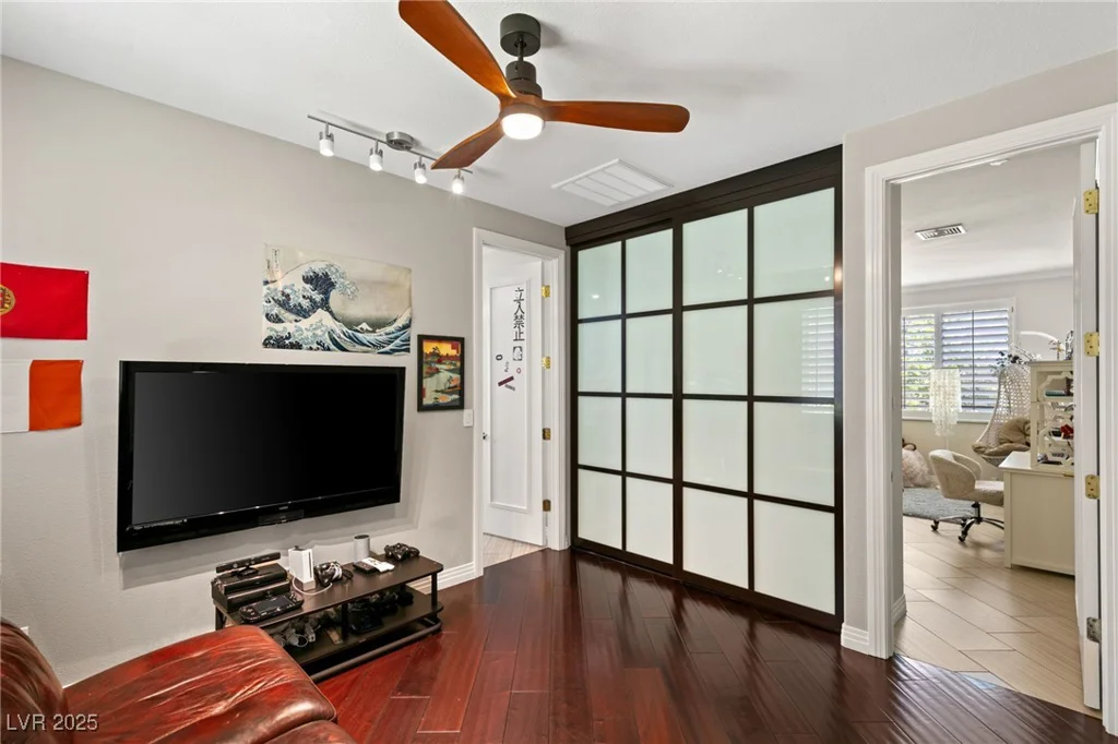 9113 Golden Eagle, Las Vegas, NV 89134