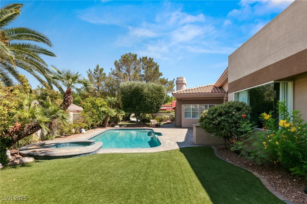9113 Golden Eagle, Las Vegas, NV 89134