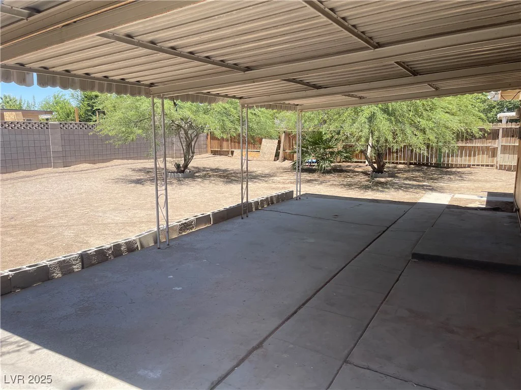 1901 Belmont, North Las Vegas, NV 89030