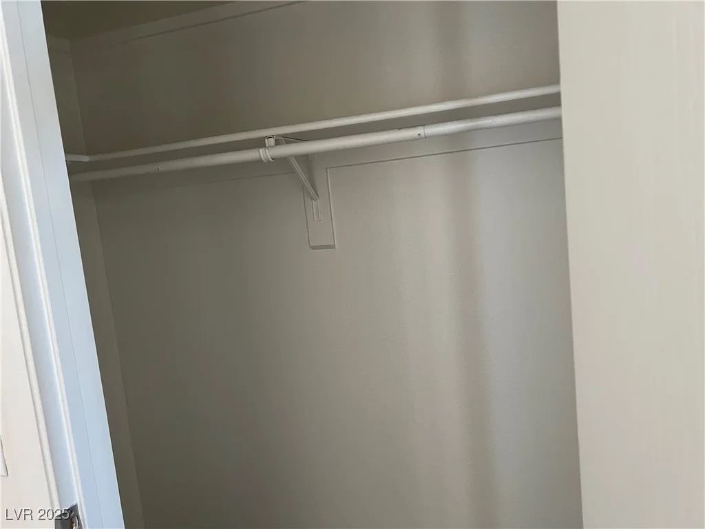 2638 Aracatuba, Las Vegas, NV 89121