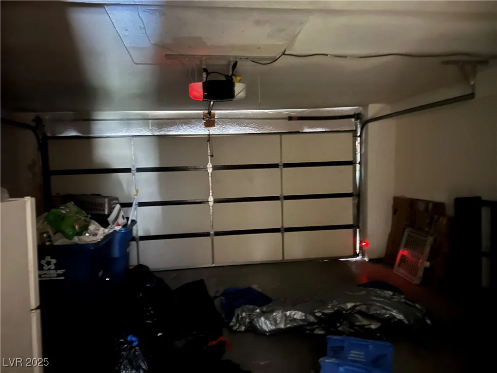 2638 Aracatuba, Las Vegas, NV 89121