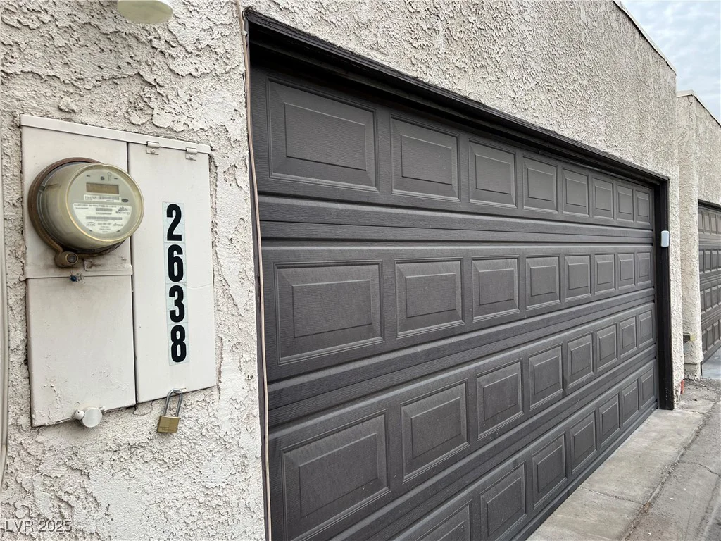 2638 Aracatuba, Las Vegas, NV 89121