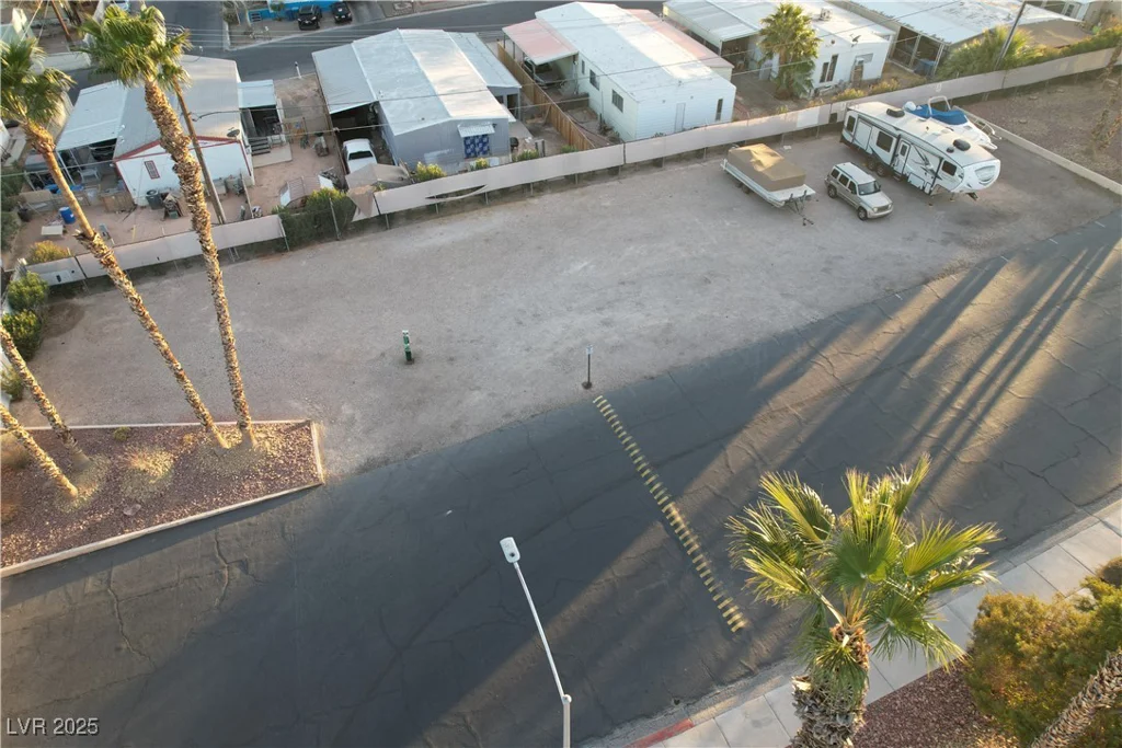 2638 Aracatuba, Las Vegas, NV 89121