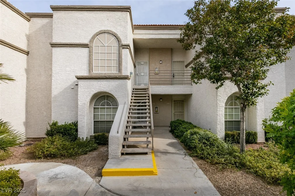 3150 Soft Breezes, Las Vegas, NV 89128