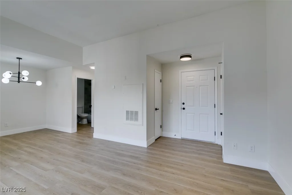 3150 Soft Breezes, Las Vegas, NV 89128