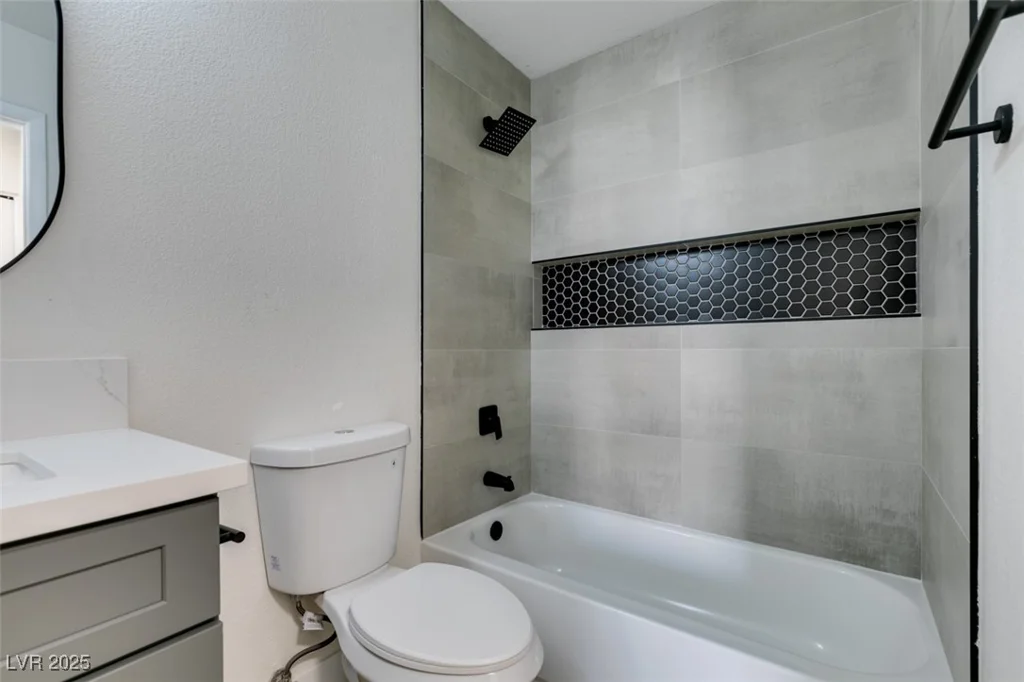 3150 Soft Breezes, Las Vegas, NV 89128
