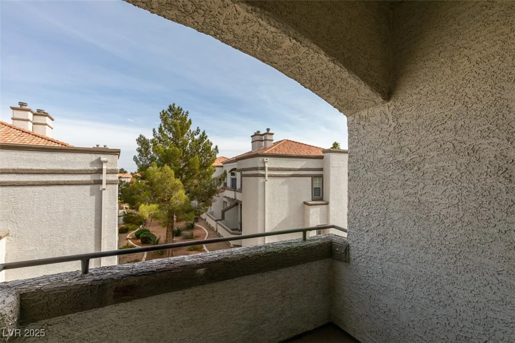 3150 Soft Breezes, Las Vegas, NV 89128