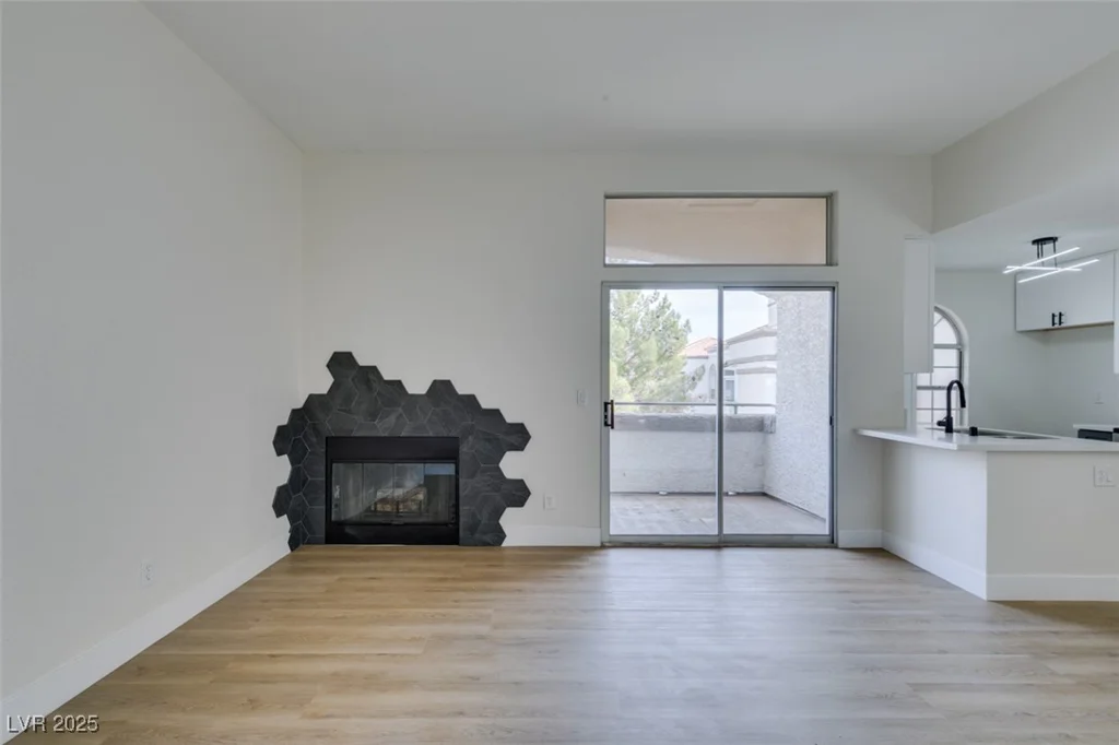3150 Soft Breezes, Las Vegas, NV 89128