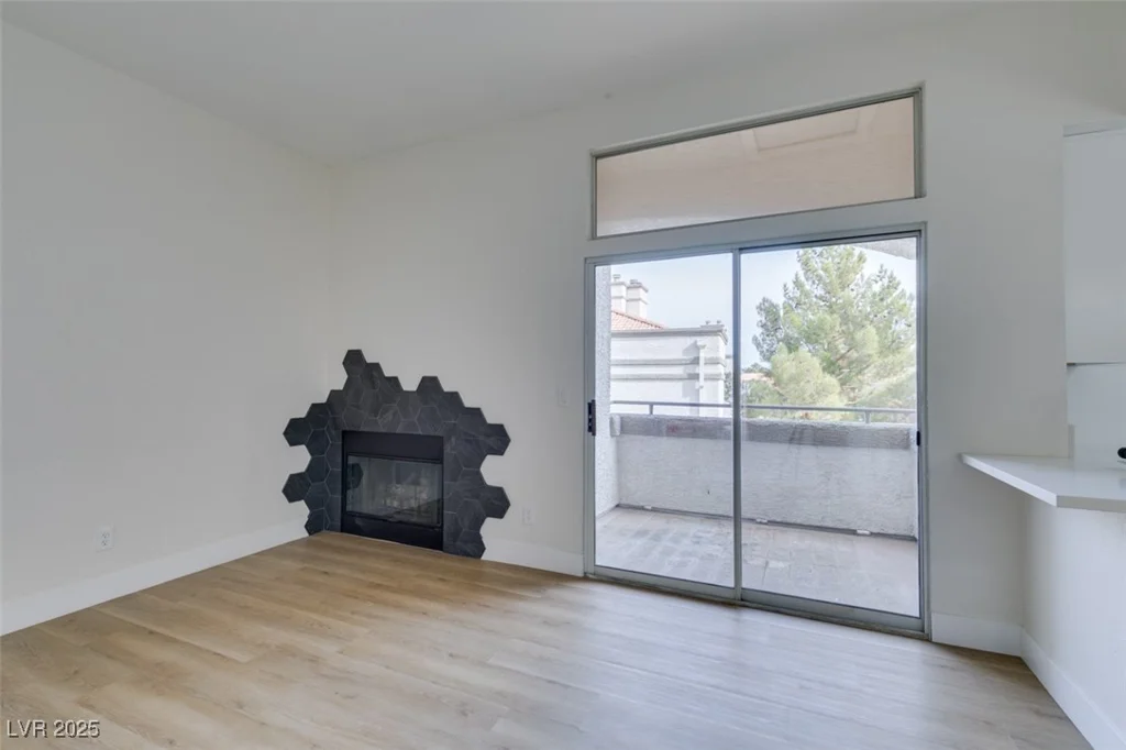 3150 Soft Breezes, Las Vegas, NV 89128