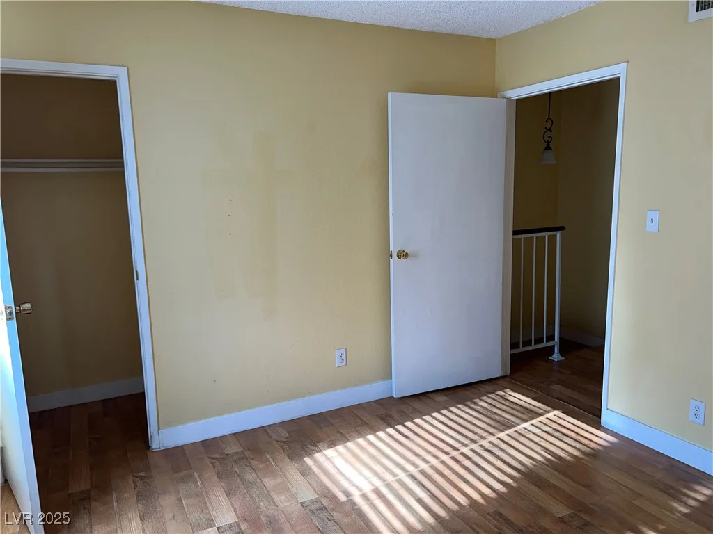 2663 Aracatuba, Las Vegas, NV 89121