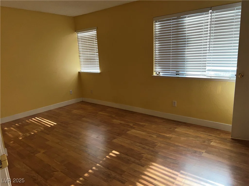 2663 Aracatuba, Las Vegas, NV 89121