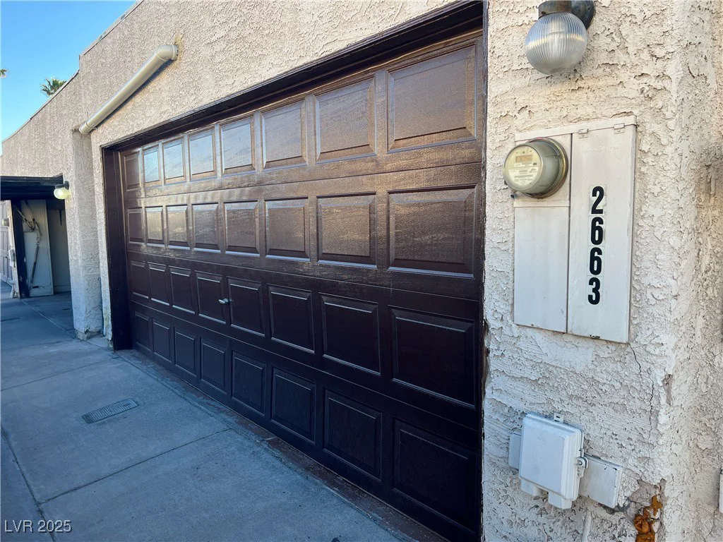 2663 Aracatuba, Las Vegas, NV 89121