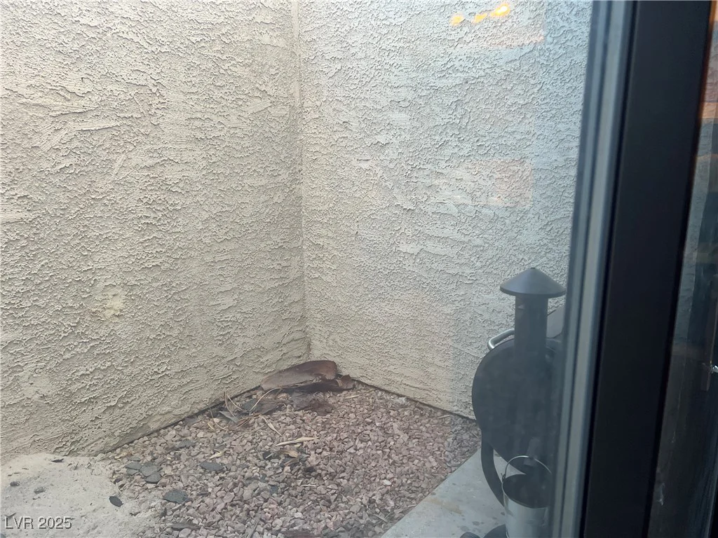 2663 Aracatuba, Las Vegas, NV 89121