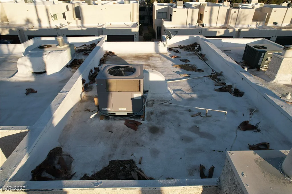 2663 Aracatuba, Las Vegas, NV 89121