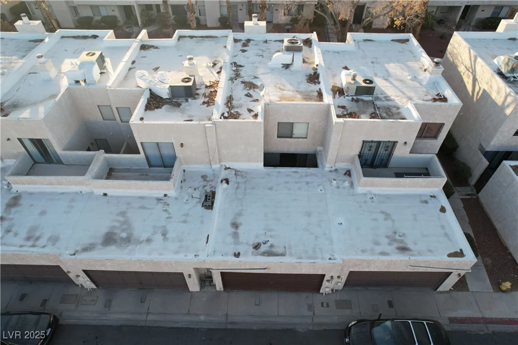 2663 Aracatuba, Las Vegas, NV 89121