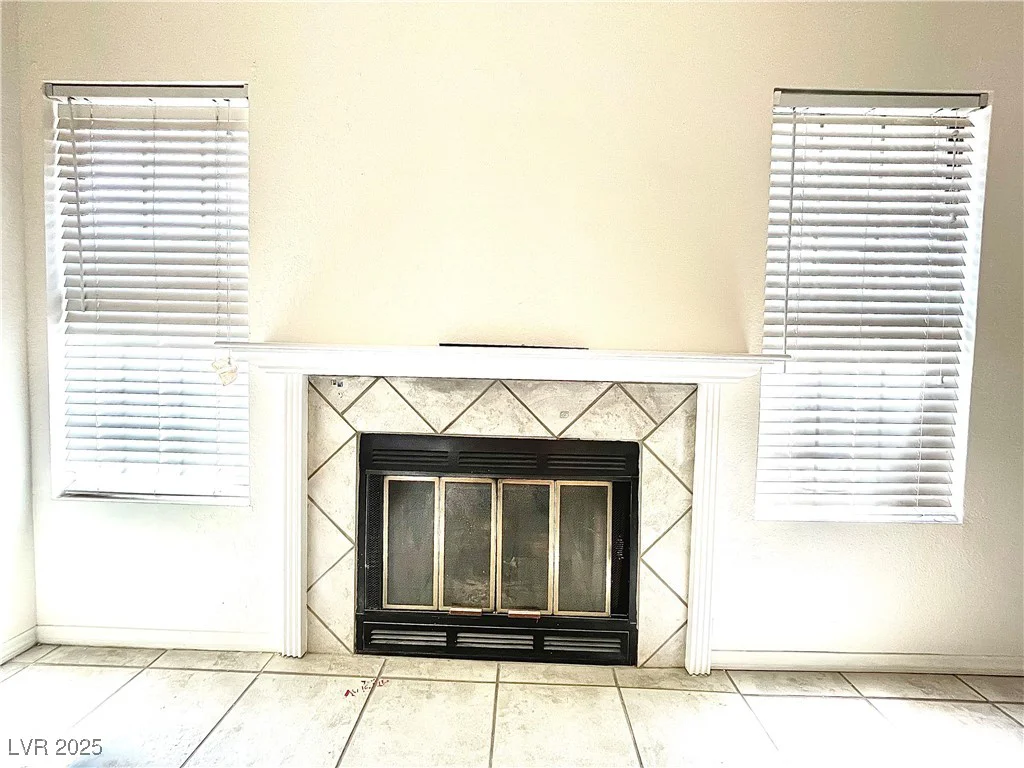 5086 Jeffreys, Las Vegas, NV 89119