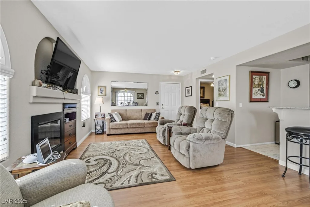 7950 Flamingo, Las Vegas, NV 89147
