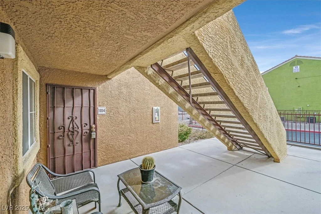 7950 Flamingo, Las Vegas, NV 89147