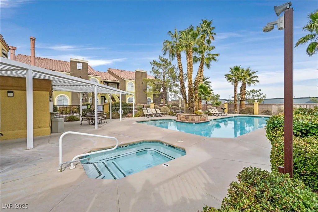 7950 Flamingo, Las Vegas, NV 89147