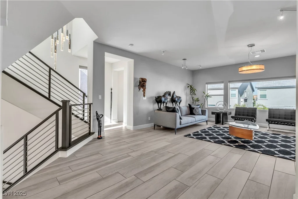6276 Olde Lockford, Las Vegas, NV 89139