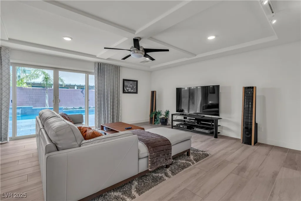 6276 Olde Lockford, Las Vegas, NV 89139