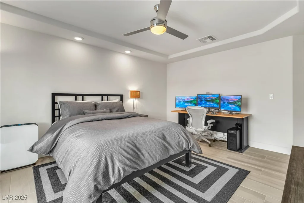 6276 Olde Lockford, Las Vegas, NV 89139