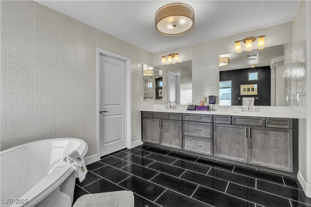 6276 Olde Lockford, Las Vegas, NV 89139