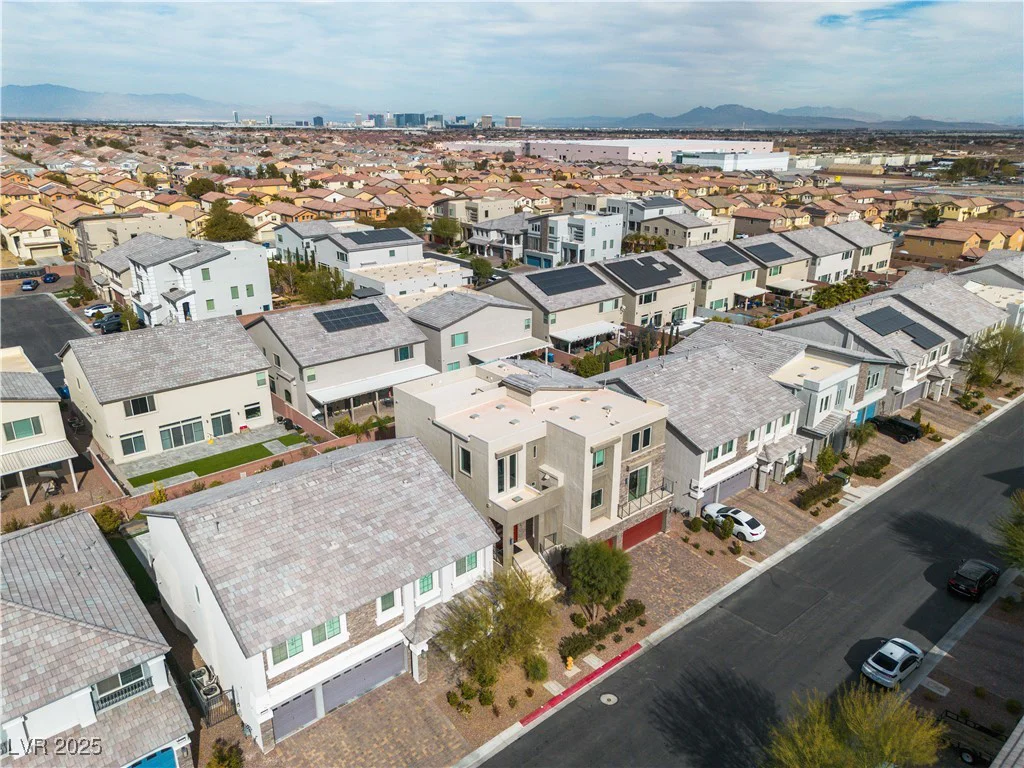 6276 Olde Lockford, Las Vegas, NV 89139
