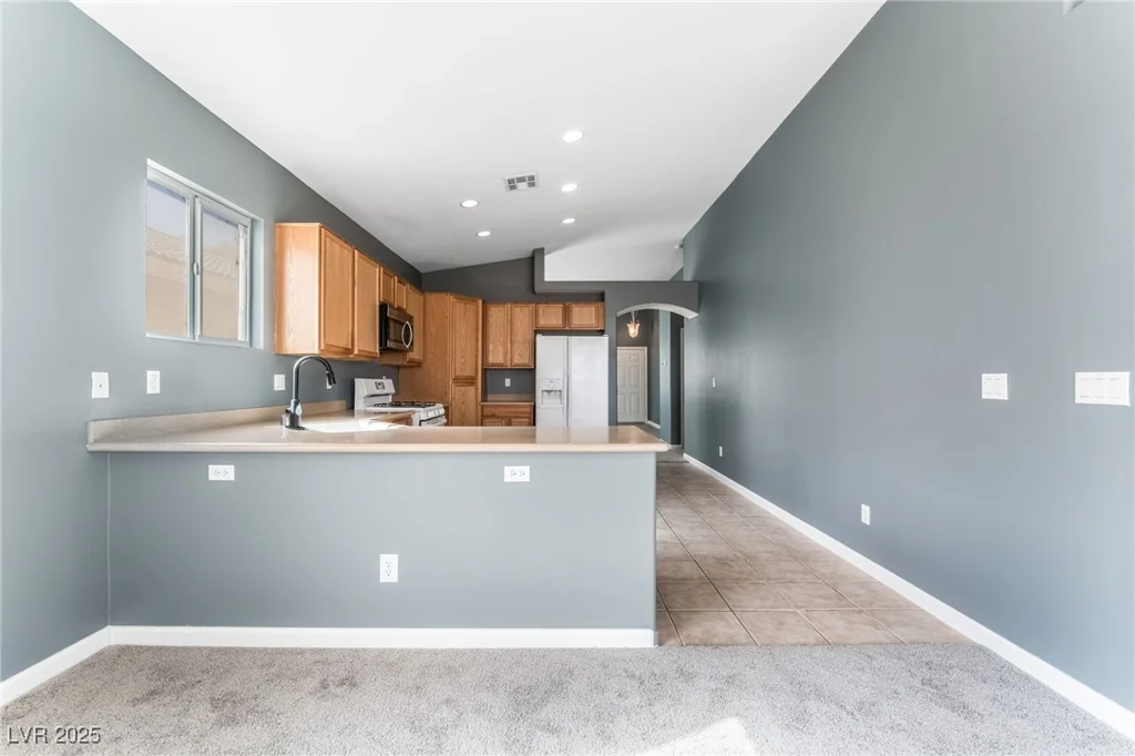3902 Winter Whitetail, Las Vegas, NV 89122