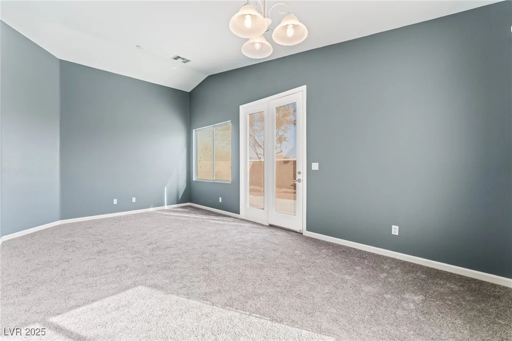 3902 Winter Whitetail, Las Vegas, NV 89122