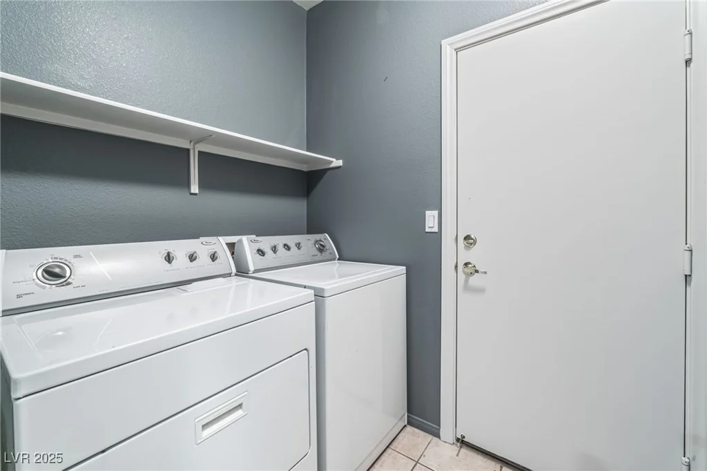 3902 Winter Whitetail, Las Vegas, NV 89122