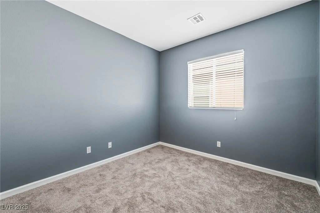 3902 Winter Whitetail, Las Vegas, NV 89122
