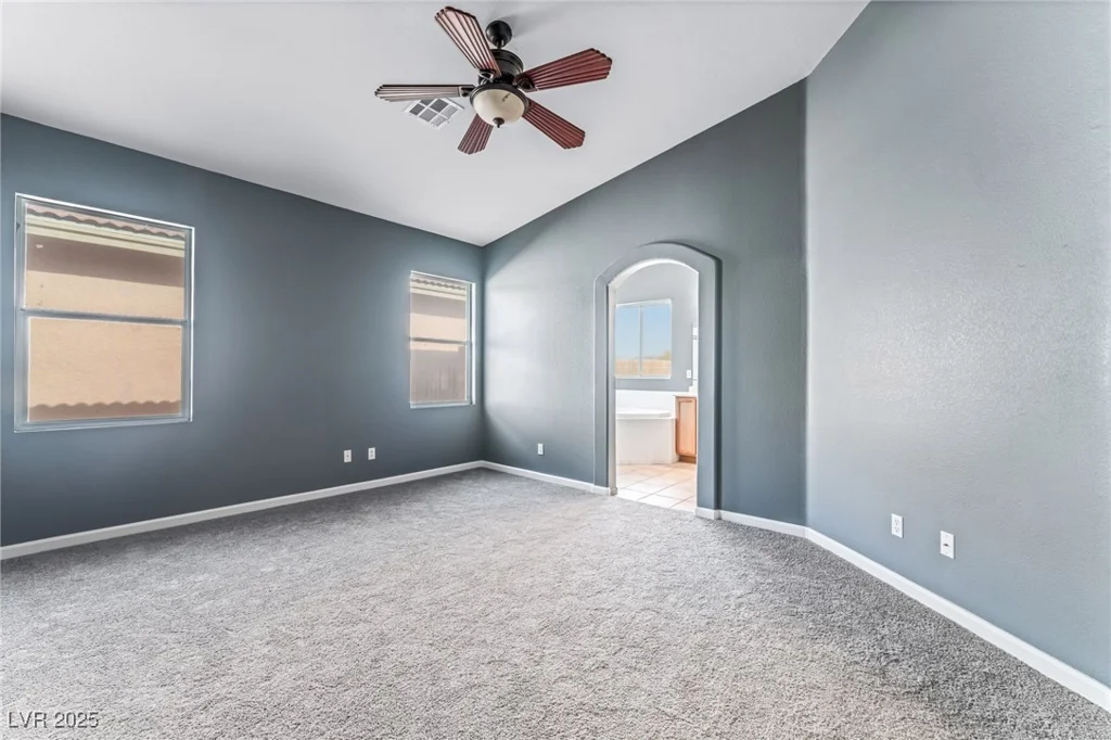 3902 Winter Whitetail, Las Vegas, NV 89122
