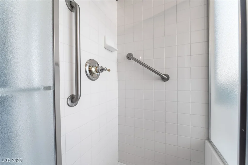 3902 Winter Whitetail, Las Vegas, NV 89122