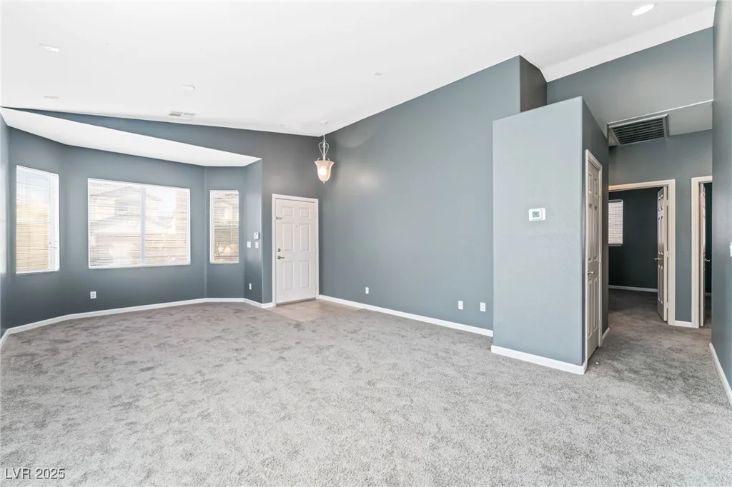 3902 Winter Whitetail, Las Vegas, NV 89122
