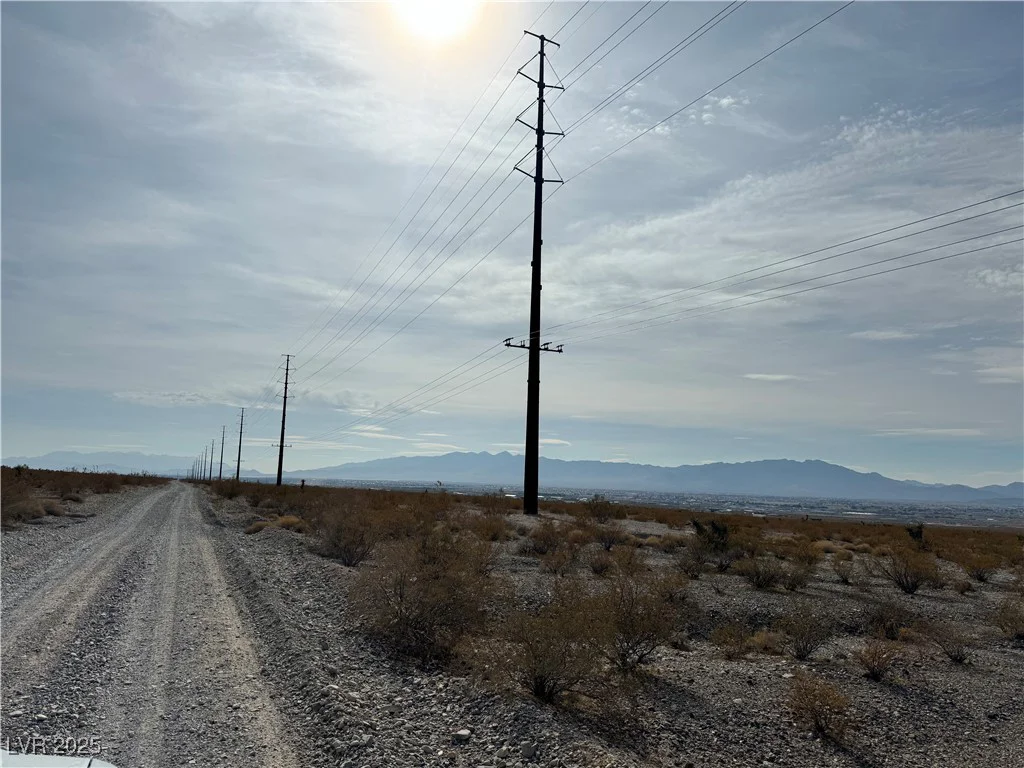 1610 Higley, Pahrump, NV 89060