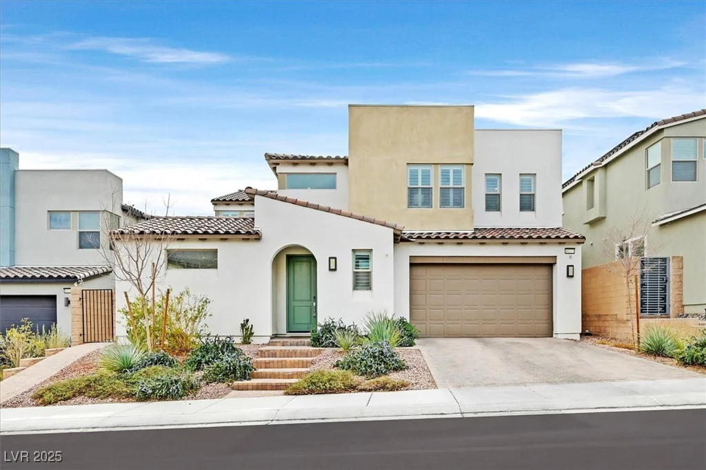 10273 Sierra Skye, Las Vegas, NV 89166