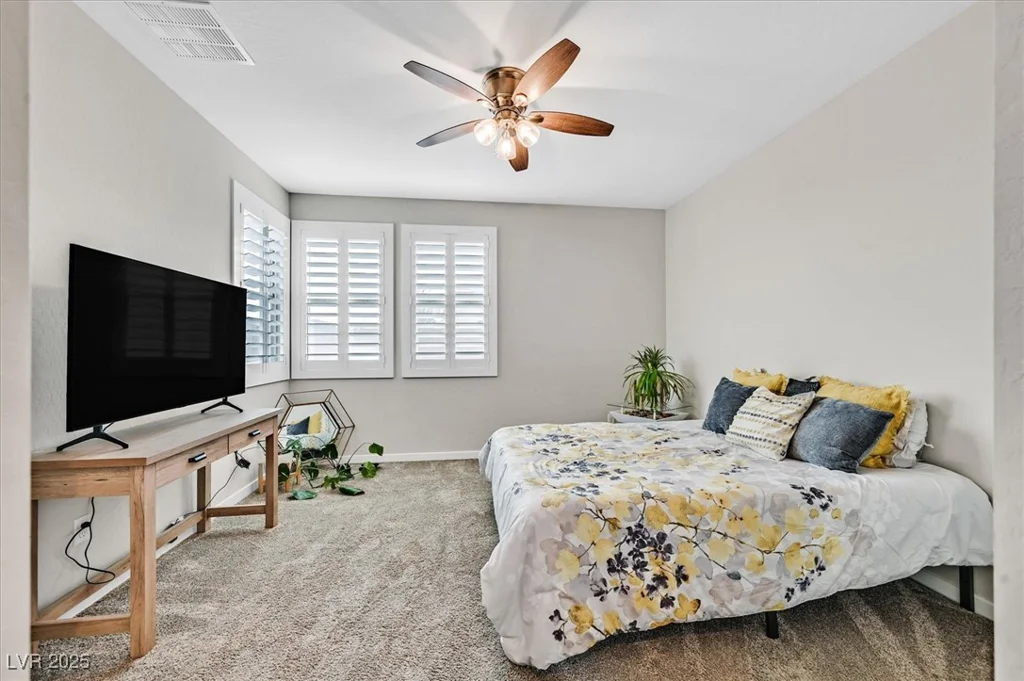 10273 Sierra Skye, Las Vegas, NV 89166