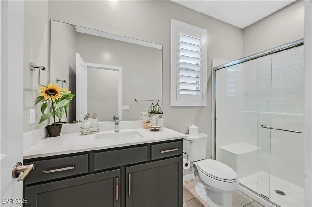 10273 Sierra Skye, Las Vegas, NV 89166